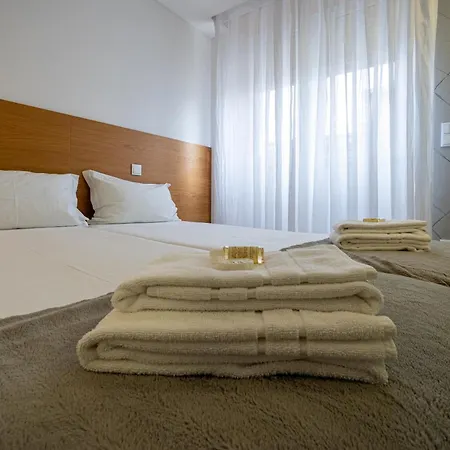 Central Suites Affittacamere São João da Madeira
