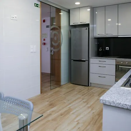 Central Suites 3* São João da Madeira