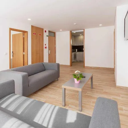 Central Suites 3* São João da Madeira