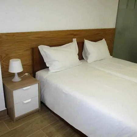 Central Suites 3* São João da Madeira