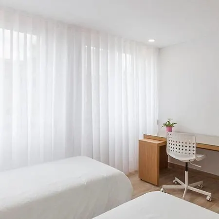 Central Suites 3* São João da Madeira