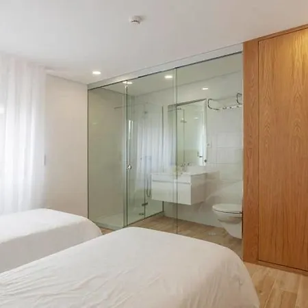 Central Suites 3* São João da Madeira