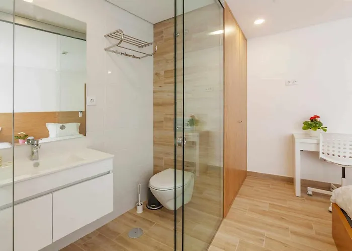 Central Suites 게스트하우스 3*