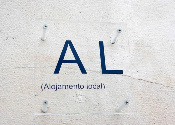 Central Suites Affittacamere São João da Madeira